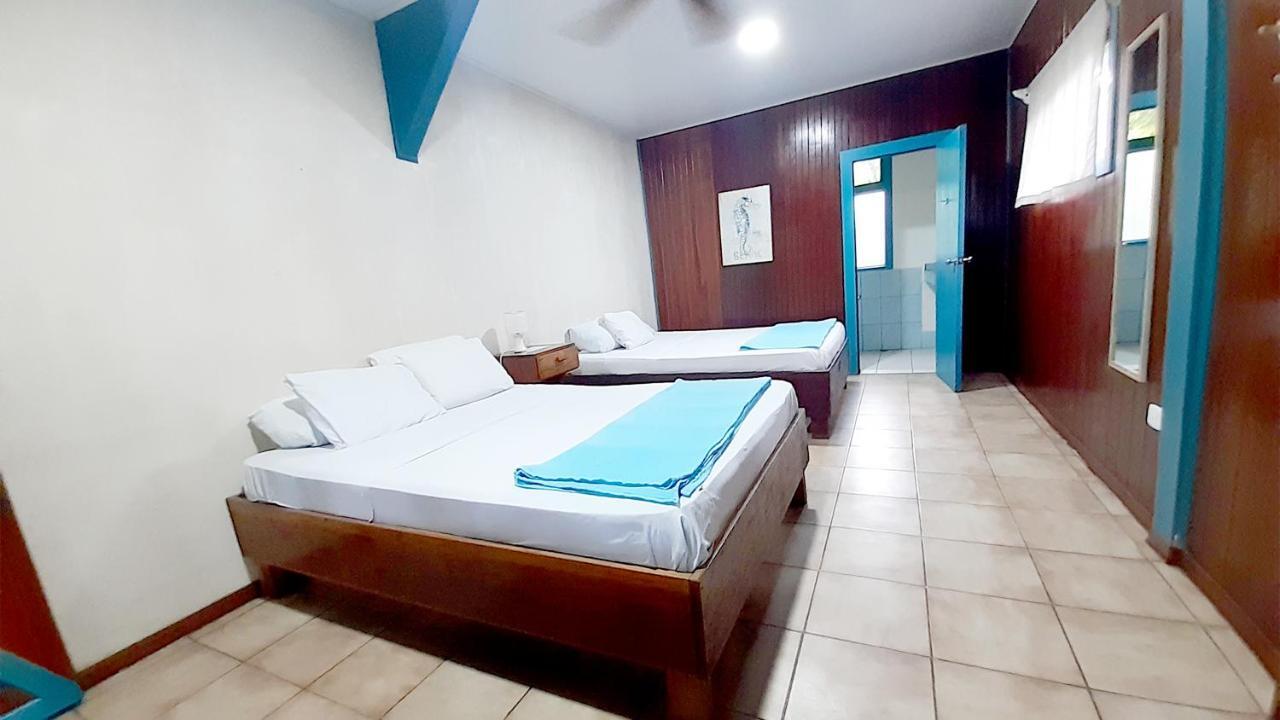 Lapalapa Beachfront Hotel Puerto Viejo de Talamanca Kültér fotó