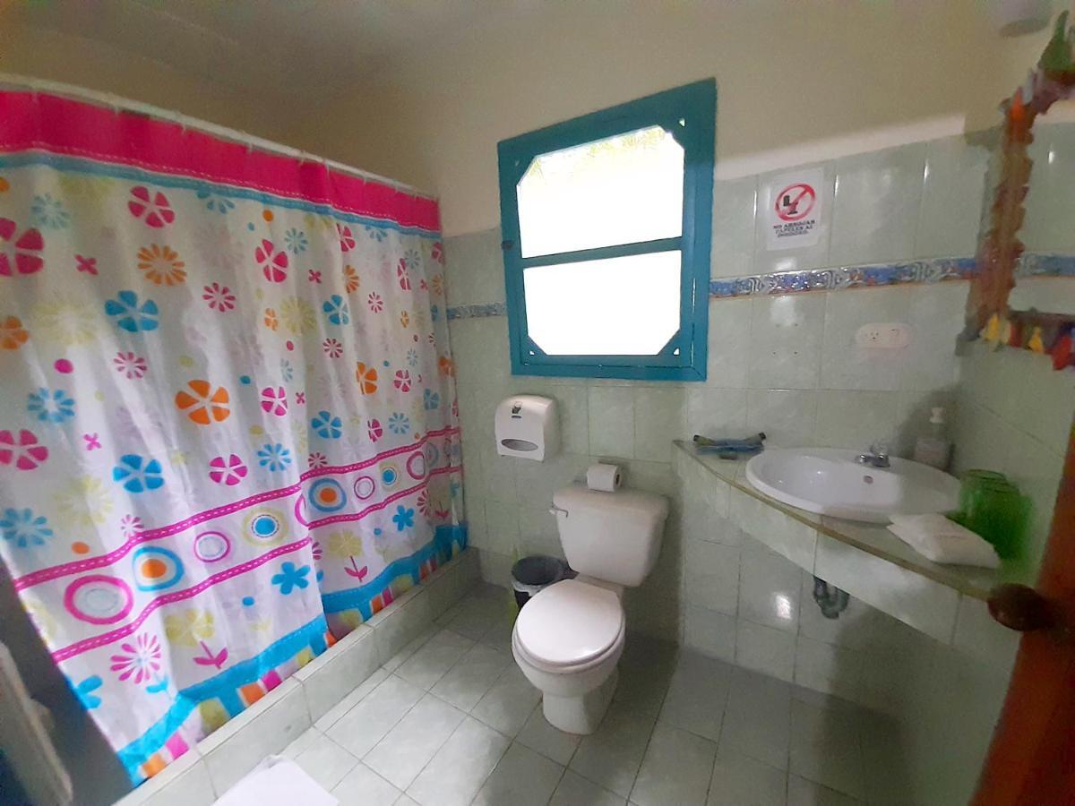 Lapalapa Beachfront Hotel Puerto Viejo de Talamanca Kültér fotó